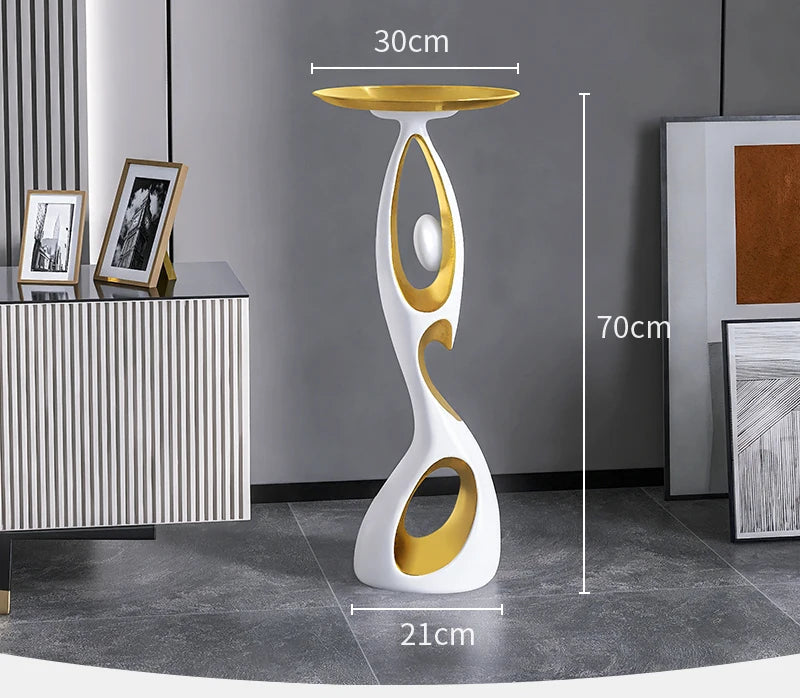 Luxury LED Resin Sculpture Floor Lamp – Artistic Home Décor Light f