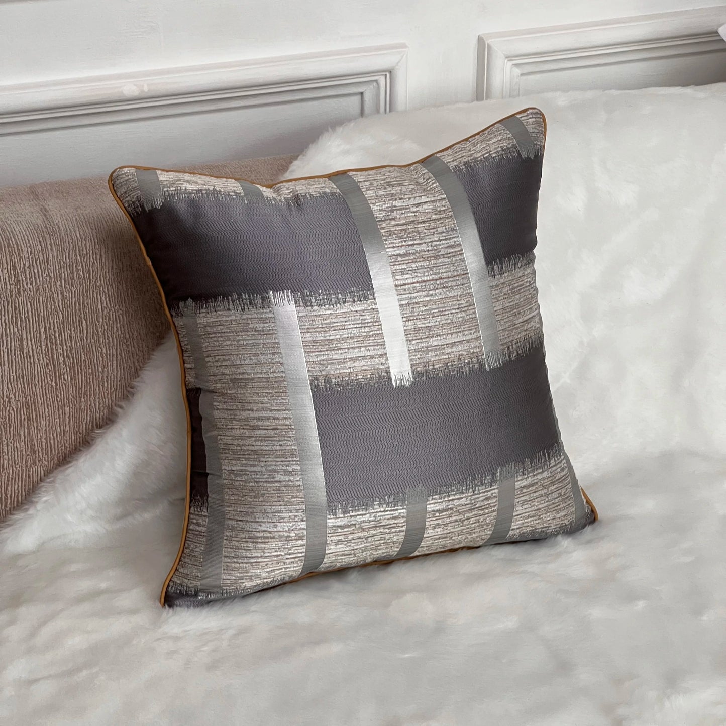 Shiny Gold Stripe Decoration Pillowcase